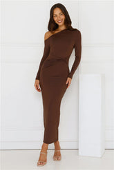 Looks That Talk Off Shoulder Maxi Dress Brown